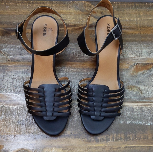 🆕🌿LEATHER GLADIATOR WEDGE SANDALS🌿 - Picture 2 of 10